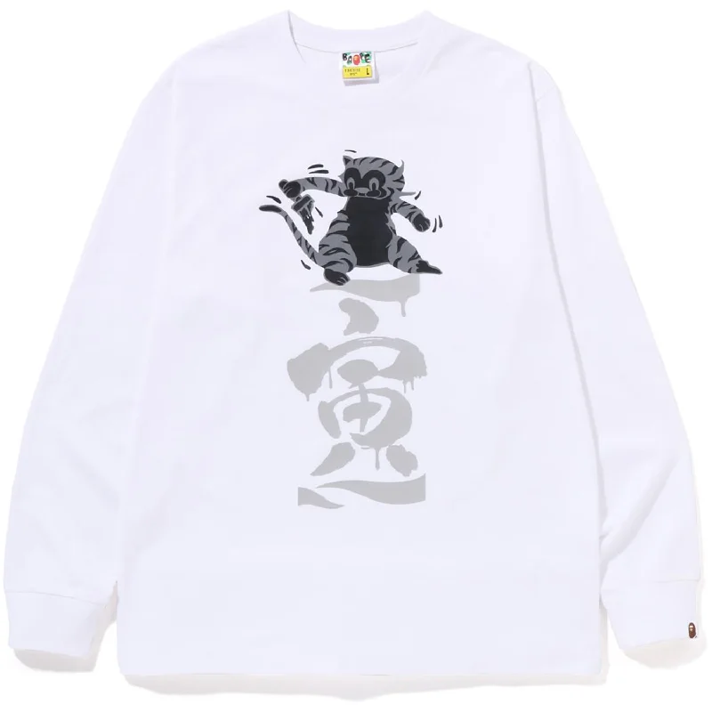 men's breathable cotton graphic t-shirts -Tiger Graphic L/S Tee Mens