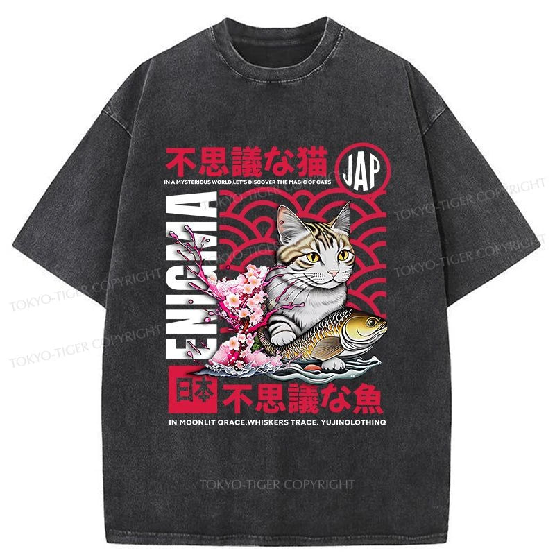 men's performance t-shirts -Tokyo-Tiger Magic Of Cats Sakura Washed T-Shirt