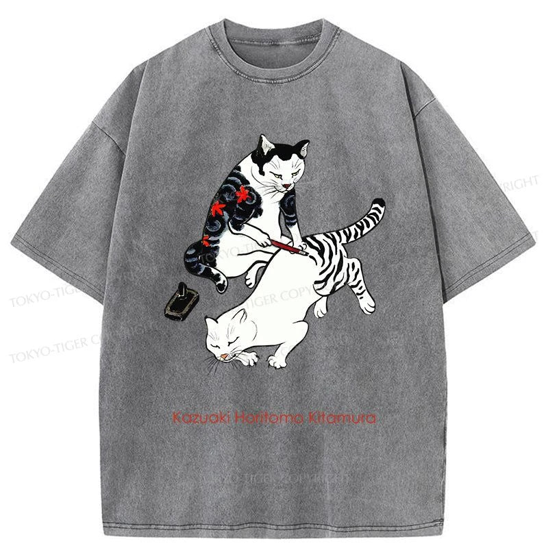 men's athletic graphic t-shirts -Tokyo-Tiger The Cat Is Tattooing Washed T-Shirt