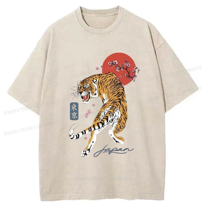 men's printed logo t-shirts -Tokyo-Tiger Tiger Blossom Japanese Sakura Washed T-Shirt