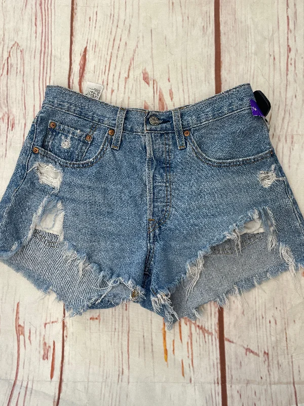 Denim Shorts Levis, Size 2